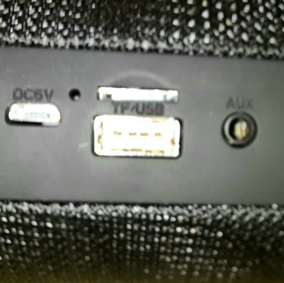 Tech2 Bluetooth speaker - Picture 3 of 4